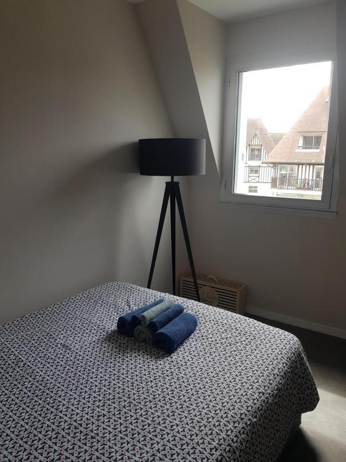Appartement Liza 2 Pieces Vue Mer A Cabourg Luaran gambar