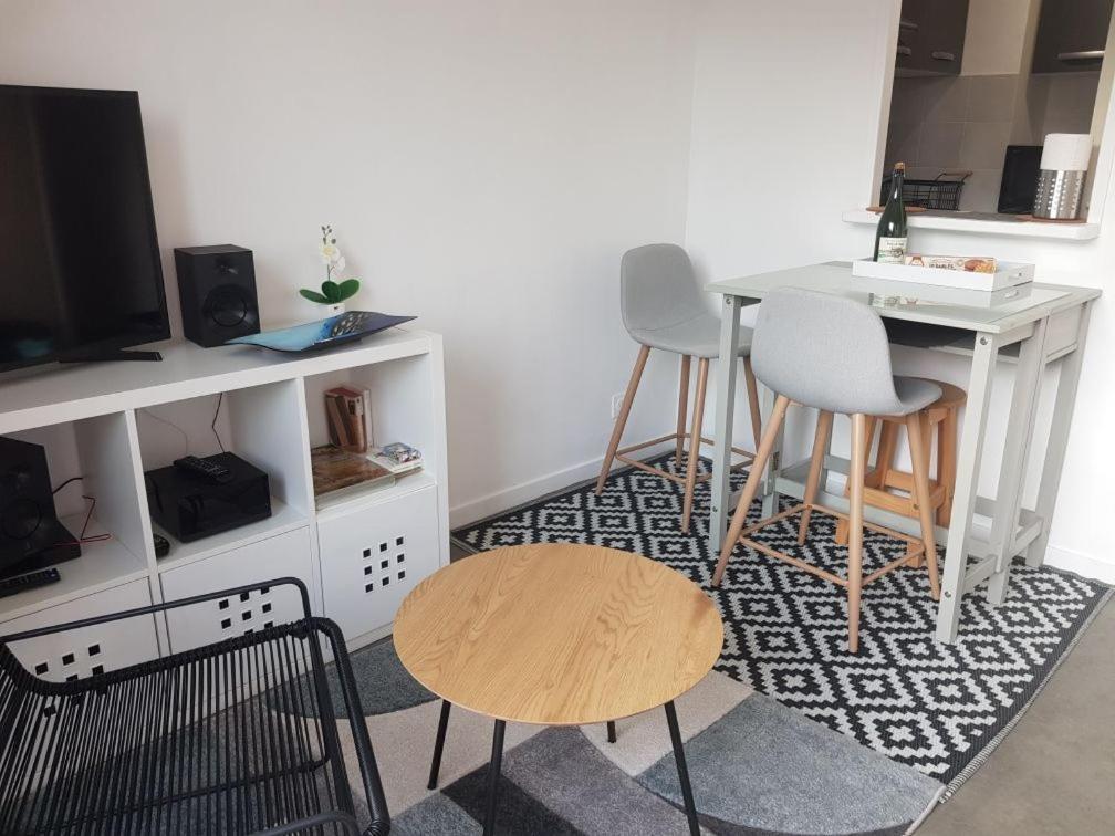Appartement Liza 2 Pieces Vue Mer A Cabourg Luaran gambar